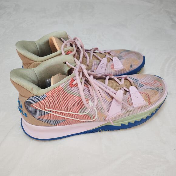 Nike Kyrie 7 1 World 1 People Mens 14 Regal Pink Basketball Pastel Embroidered - Picture 13 of 15